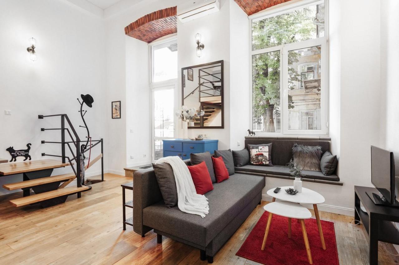 Two-Bedroom on Lanzheronskaya Odessa Luaran gambar